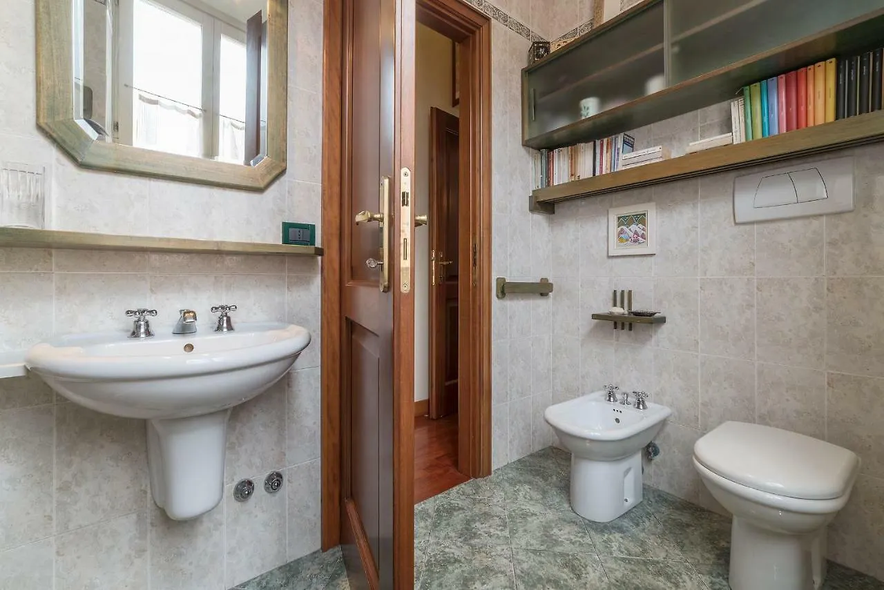 Apartment Domus Aurea & Colosseo Sweet Flat Rome Italy